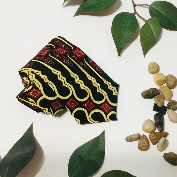 Men Angklung Tie - Picture 1 of 2